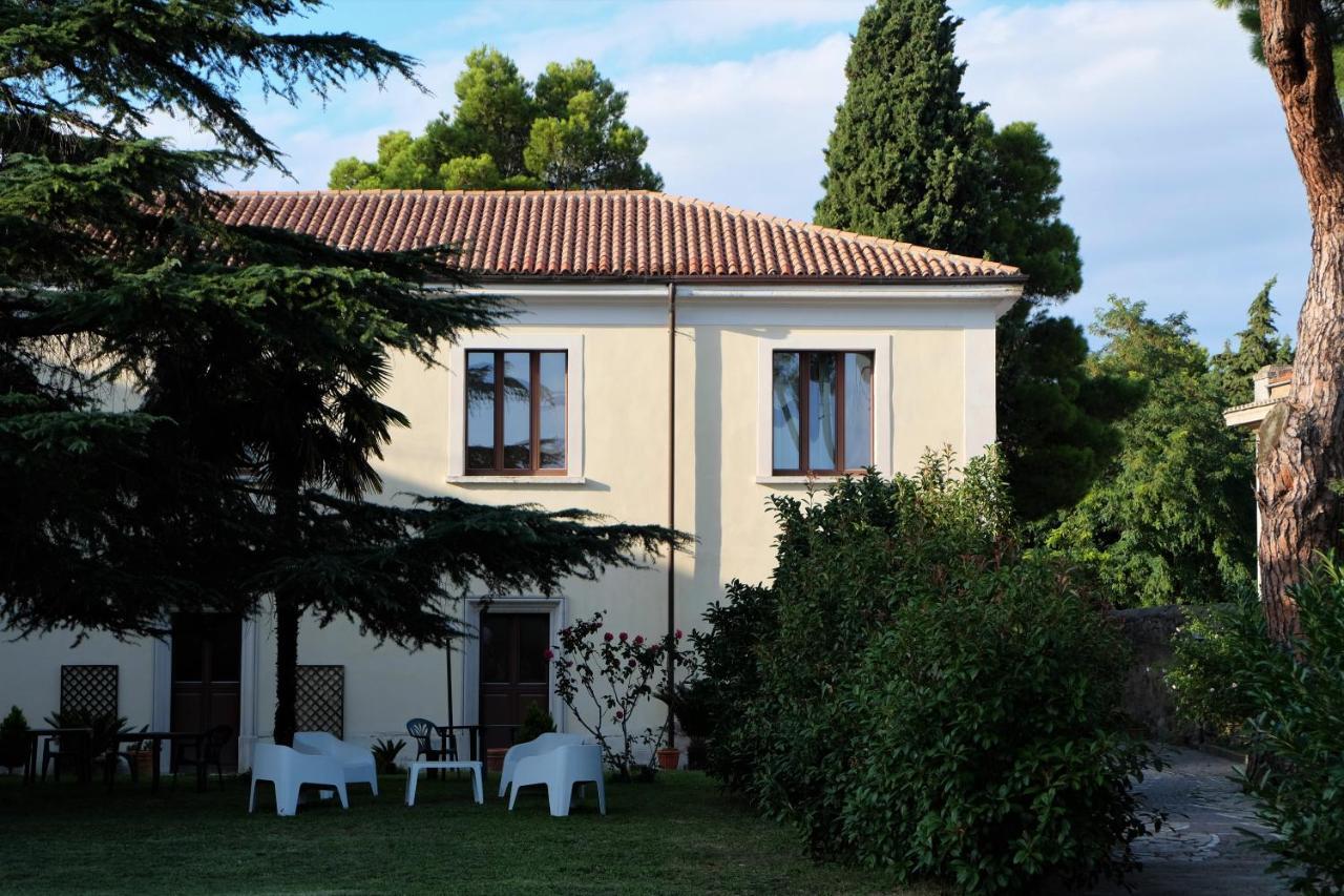 Hostel Il Tetto Melfi Exterior foto
